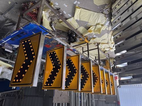 济南太阳能交通标牌的核心部件是电池,电池多久